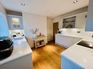 Photo 15- click for photo gallery